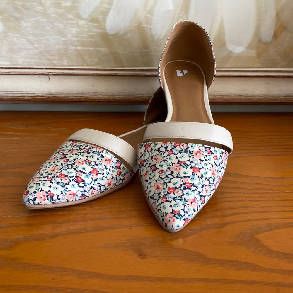 Floral flats